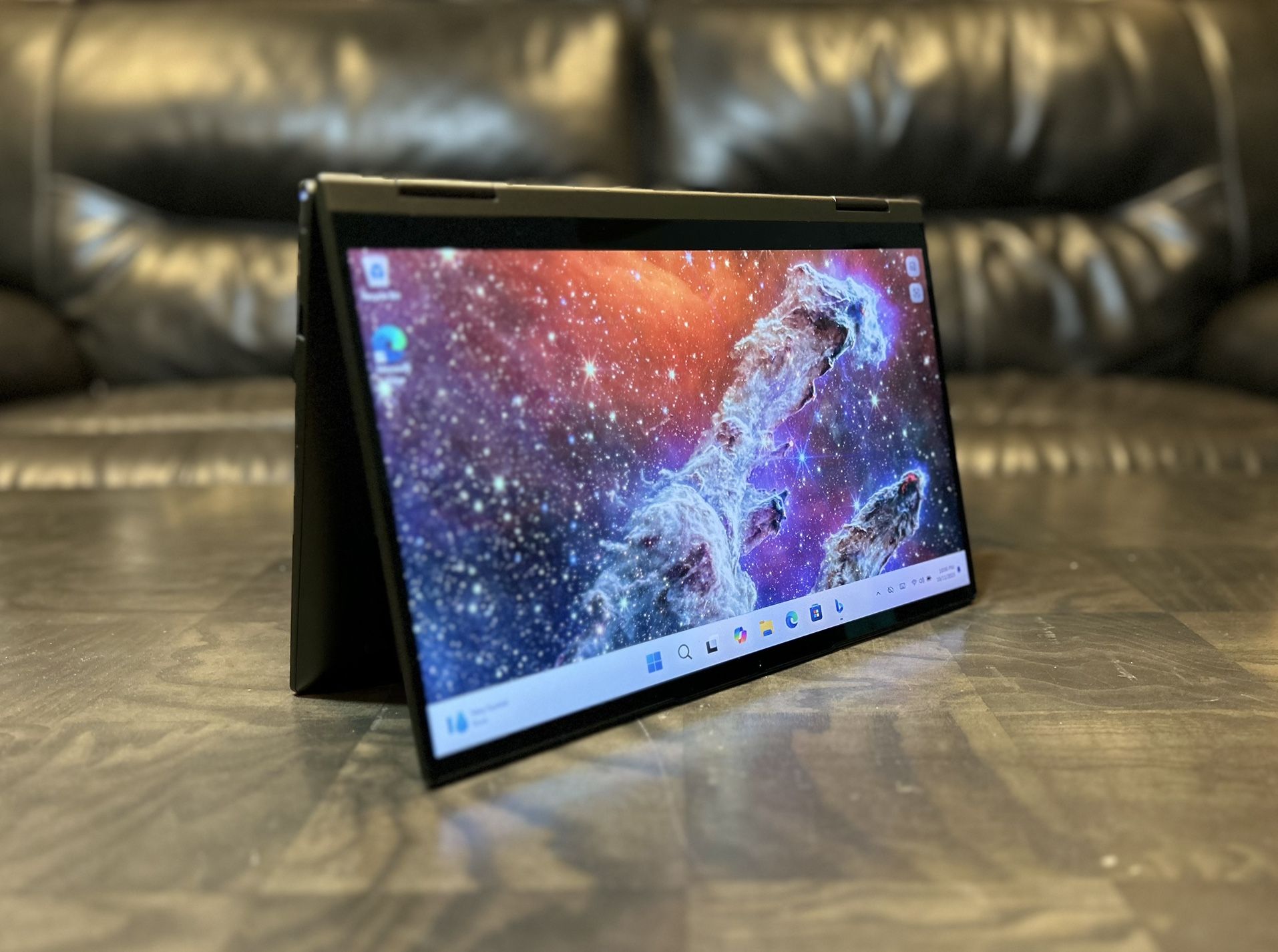 Touchscreen Lenovo Yoga 7 14ITL5 Core i5 11th gen 12GB RAM 512GB SSD USB C Full HD 1080p Windows 11 laptop computer 