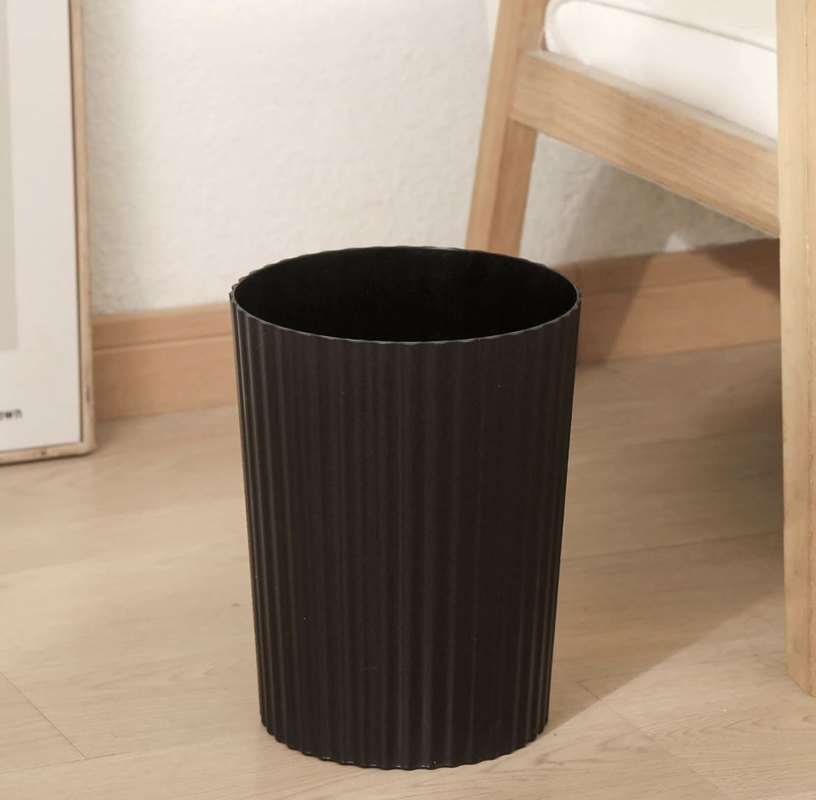 JiatuA Small Trash Can Plastic Wastebasket Round