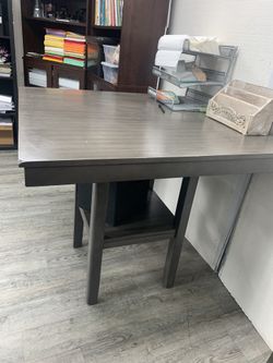 Strong Good Condition Table