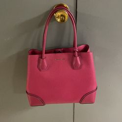 Large Michael Kors Cross Body Purse