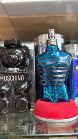 Men cologne