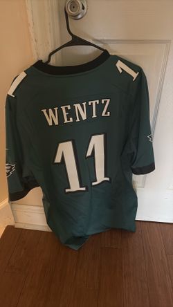 Carson Wentz Eagles Jersey Size Medium