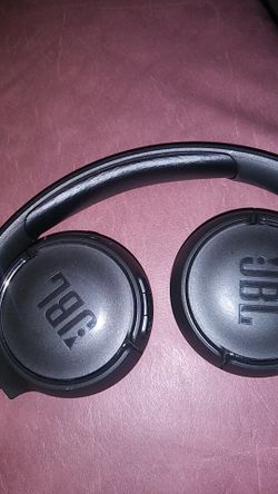 Jbl wireless headphones 500bt