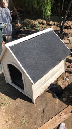 Custom dog house