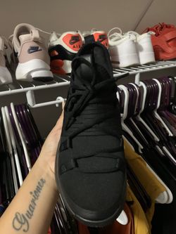 Jordan’s size 5.5 Y