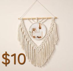 Boho Round Wall Mirror Macrame Wall Hanging Circle Hanging Mirror for Over Sink Bedroom Living Room Apartment Entryway Girl Bedroom Decoration Vanity