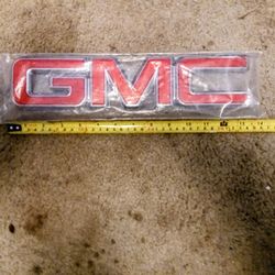 GMC Tail Gate Emblem New