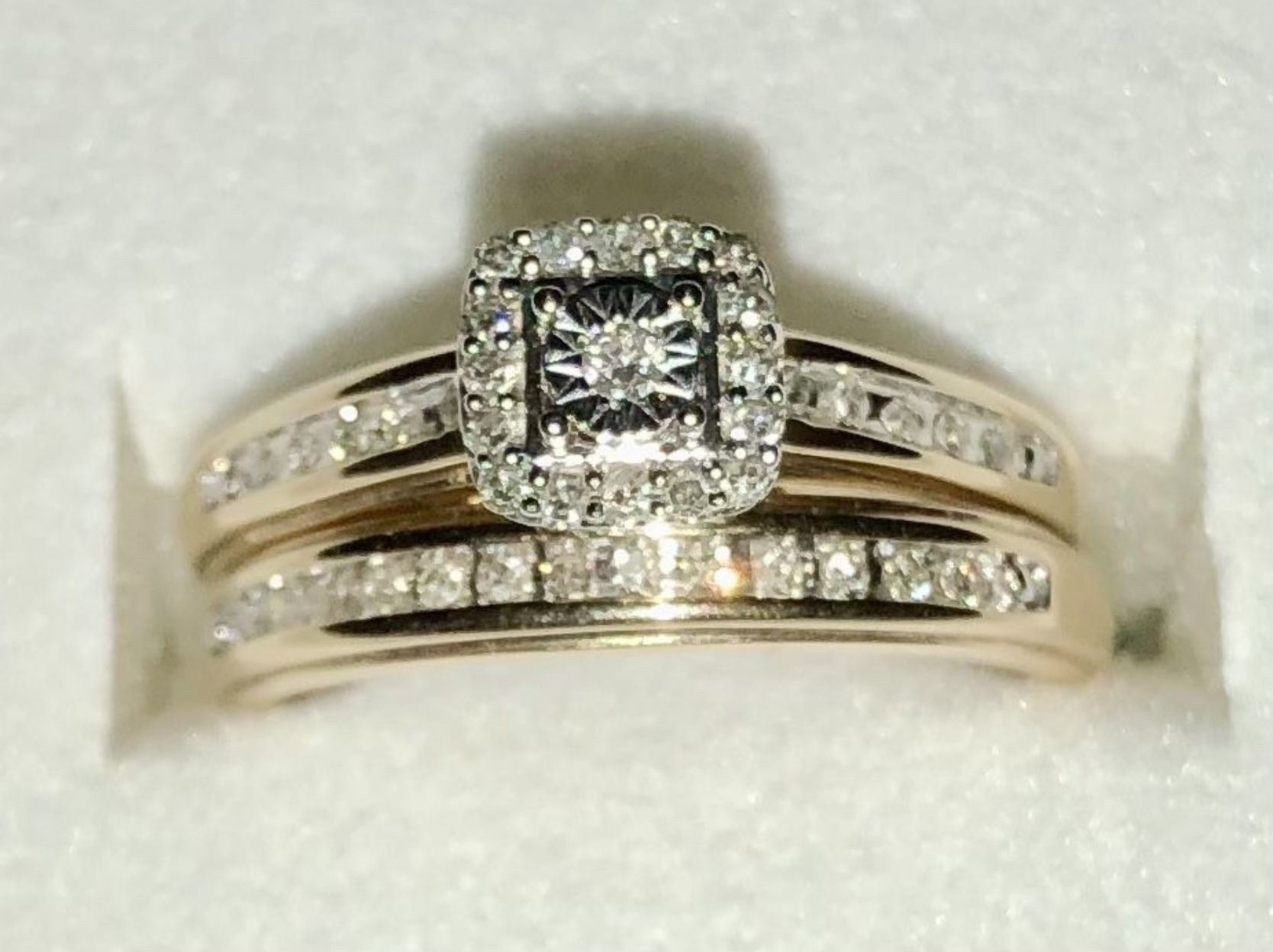 10K Gold Diamond Engagement And Wedding Ring Set. (size 7) 1/5 CTTW  BRAND NEW