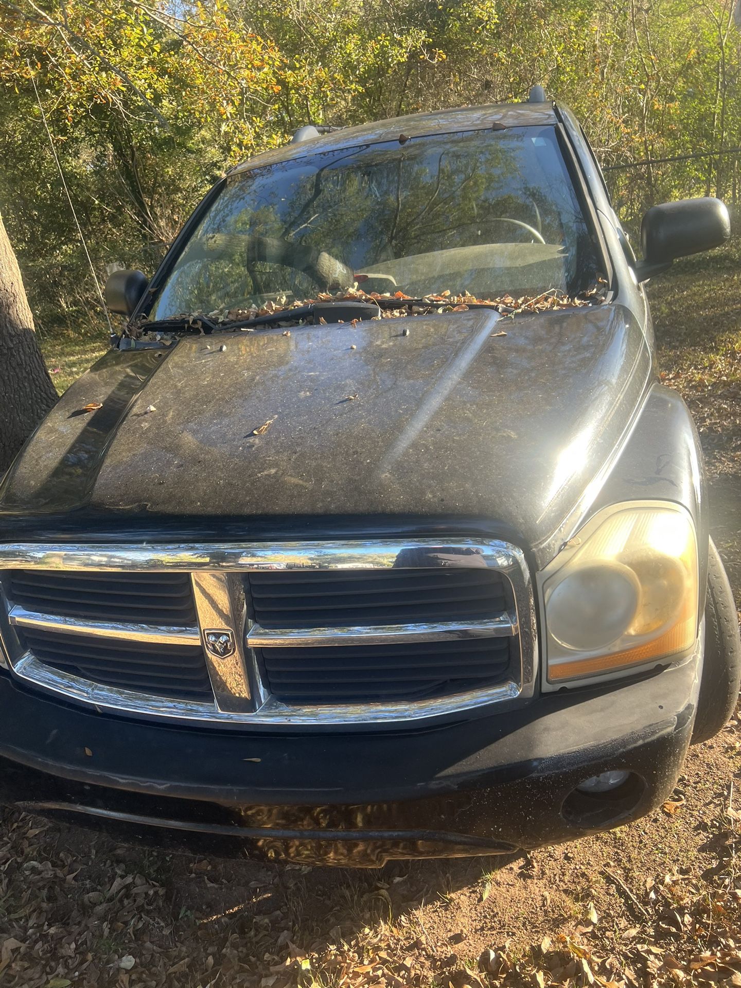 Dodge Durango 2005 – For Parts / Not Running – Lien on Title”