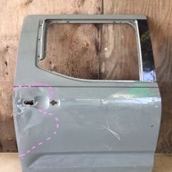 2022-2024 Toyota Tundra Right Rear Door