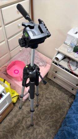 Tripod