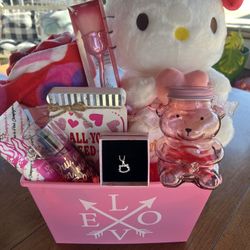 Hellokitty  Valentines Basket