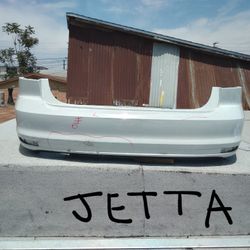 2015-2016 Volkswagen Jetta S/SE/SEL Rear Bumper 