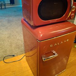 Mini Fridge And Microwave