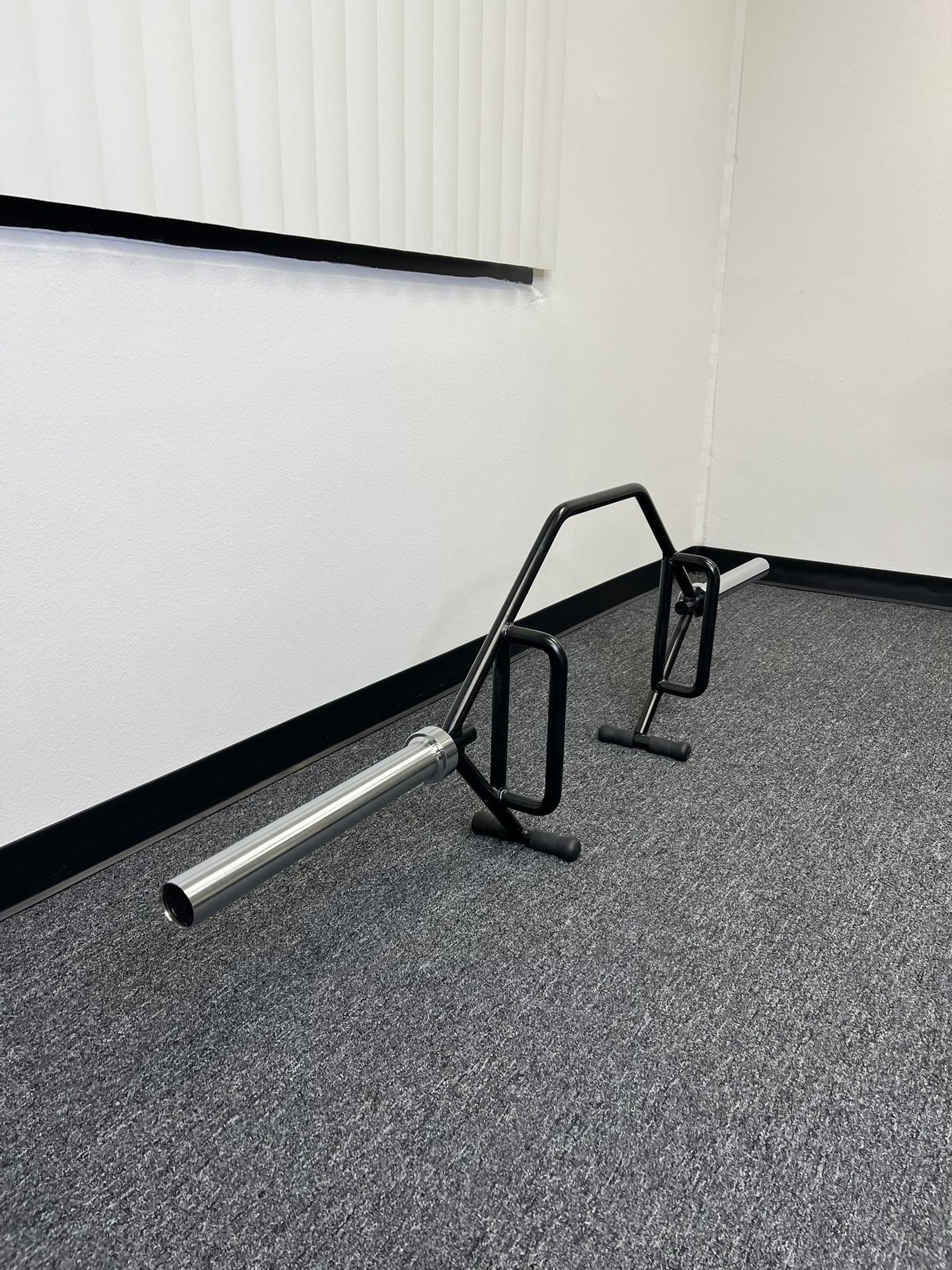 ( BRAND NEW IN BOX ) Open Trap Hex Deadlift Olympic Bar - 1000lb Capacity Barbell - Click On My Profile For More Gym Equipment