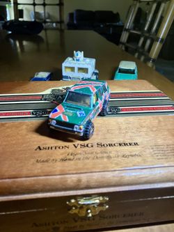 Hot Wheels 89’ Land Rover Rally 