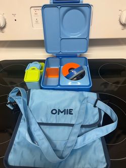 Omiebox  Kids Insulated Leakproof Bento Lunch Box with jar, lunch bag (new), Spoon and Fork (new)  and 2 leakproof containers.