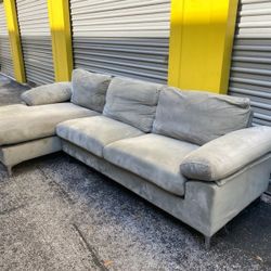Sectional Couch Gray