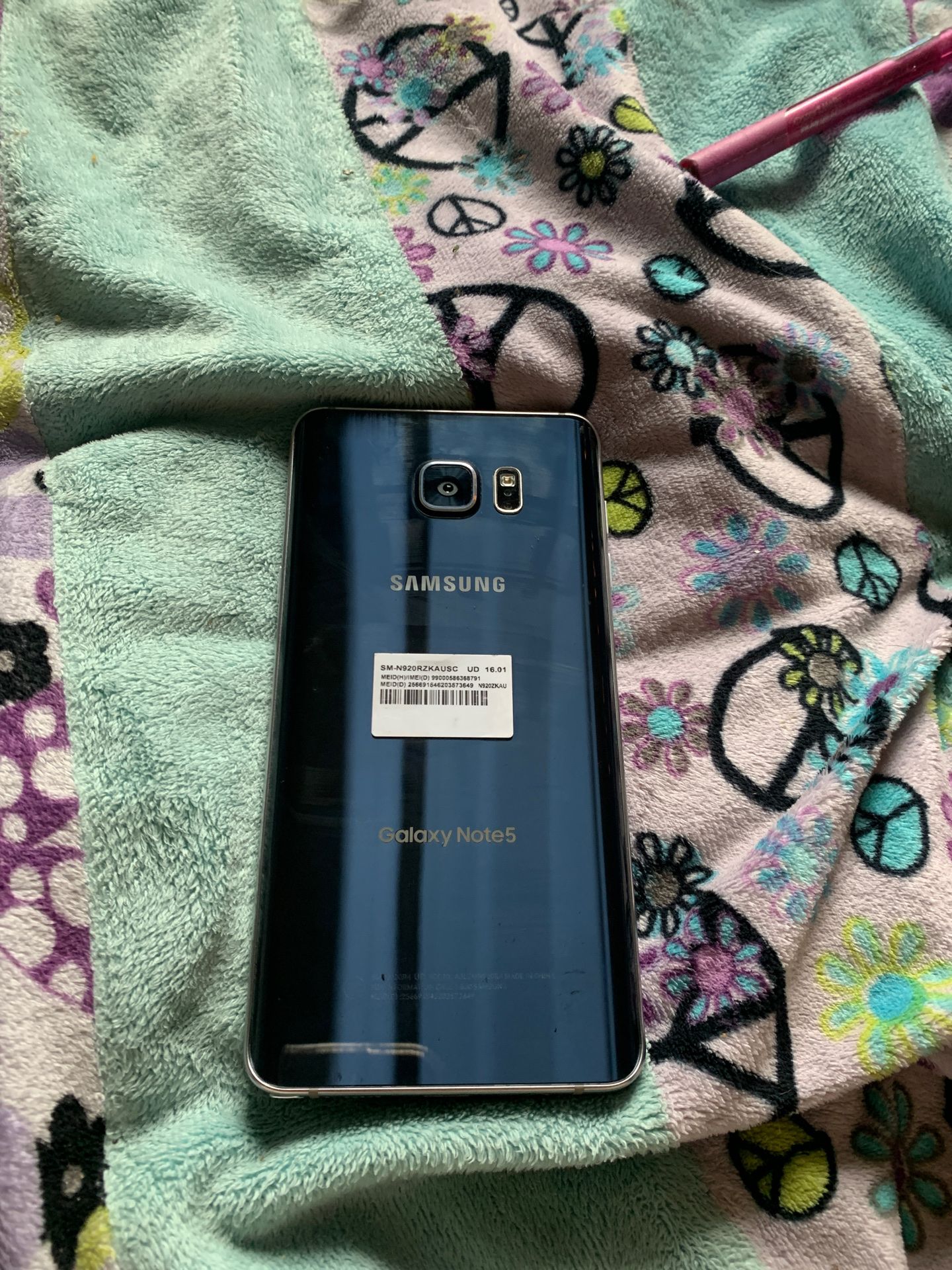 Samsung galaxy note 5 unlocked brand new 32gig