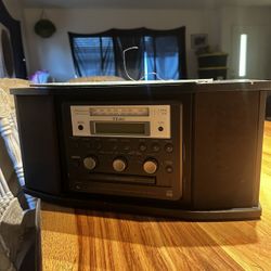 Teac Cd-player With Turntable/cassette Player 