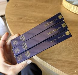 Estēe Lauder brow pencil