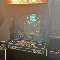 Centipede Arcade