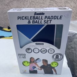Franklin Sports 2-Player Pickleball Paddle Set - (2) Fiberglass