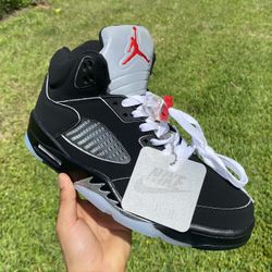 Air Jordan 5 Retro OG 'Black Metallic Reimagined' 2025