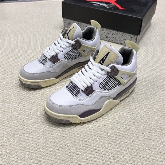 Nike Air Jordan 4 White gray brown color
