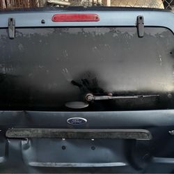 Ford scape back window great condition