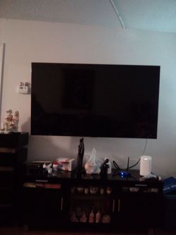 65" Samsung Smart TV