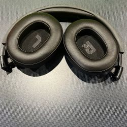 JBL headphones 