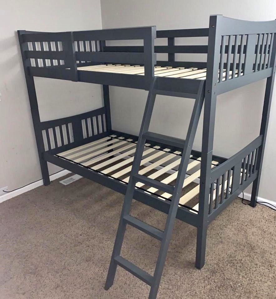 Bunkbeds Sameday Delivery  Comes In White No Credit Needed
