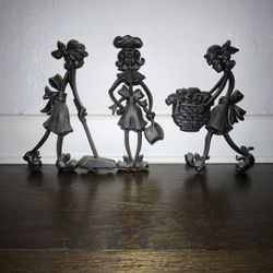 Mid Century Cast Metal Wall Deco- Kitchen Girls/Domestic Ladies