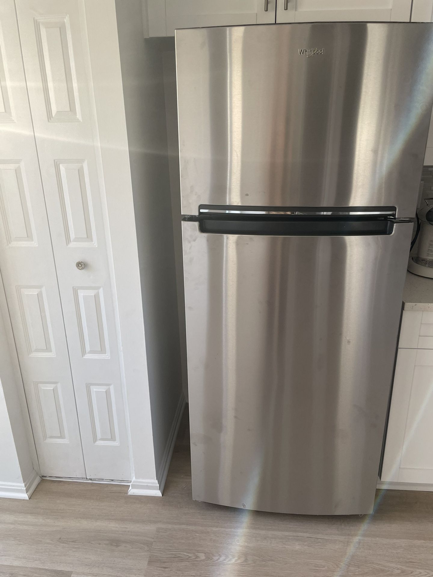 Lightly Used Refrigerator Whirlpool 
