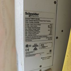 Schneider Conext MPPT 80 600 Solar Charge Controller 80A - Used Working