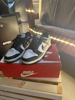 Panda’s Women 7 1/2 