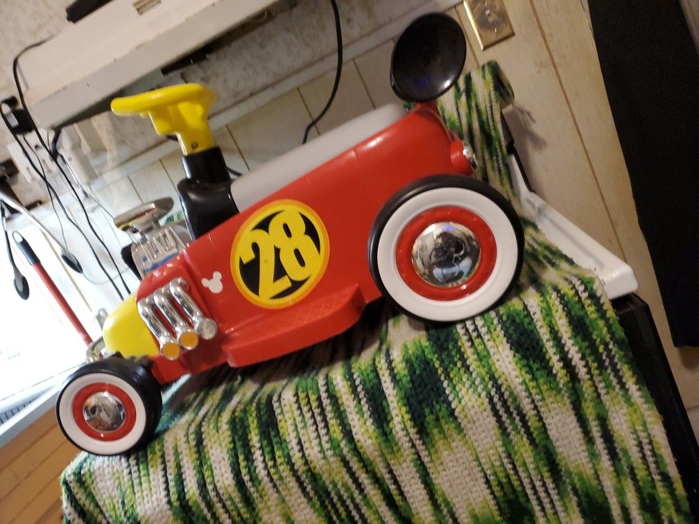 Mickey Mouse Car Charger Included