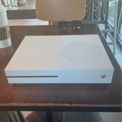 Xbox One S