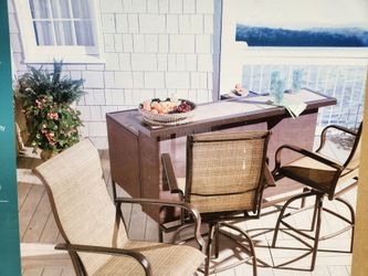 Folding outdoor bar