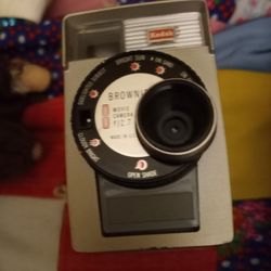 Kodak Brownie 8 Movie Camera 1960's 