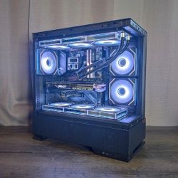 RTX 5060 // Ryzen 7 5800XT // 32GB DDR4 // 512GB Gen4 NVMe // WiFi 6E 