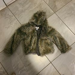 Fur Girls Jacket Old navy 5/6