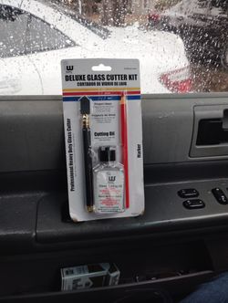 Deluxe Glass Cutter Kit