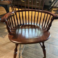 Vintage Nichols and Stone Solid Hard Rock Maple Colonial Style Comb Back Dining Arm Chair