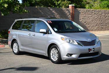 2017 Toyota Sienna