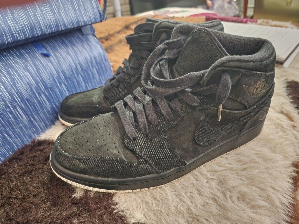 jordans size 10.5 mens