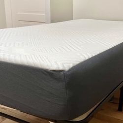 ***Full Size Memory Foam Mattress ***