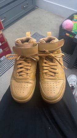 Boys Nikes