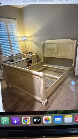 Bed frame - queen